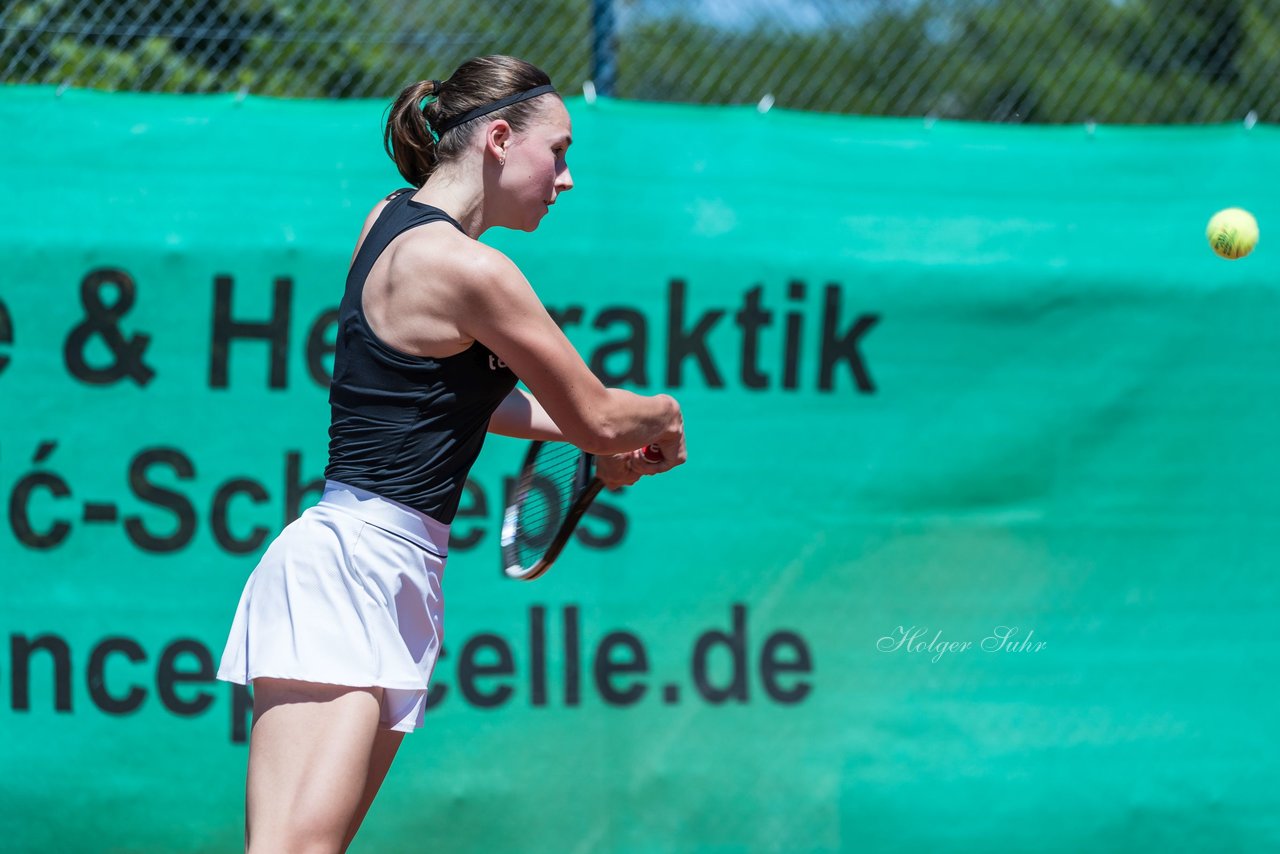 Bild 436 - VfL Westercelle - Rahlstedter HTC : Ergebnis: 2:7